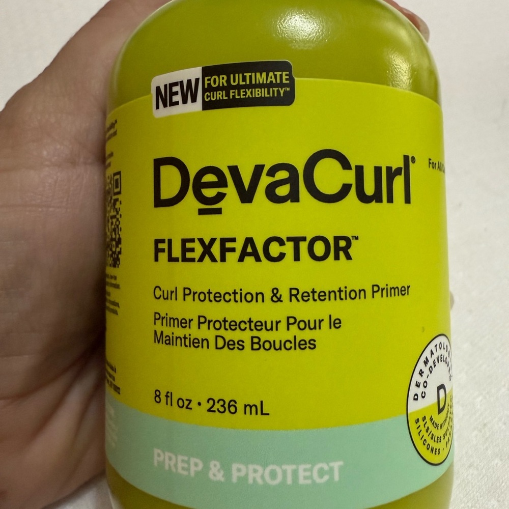 DevaCurl FlexFactor Hair Heat Protectant - Picture 3 of 5